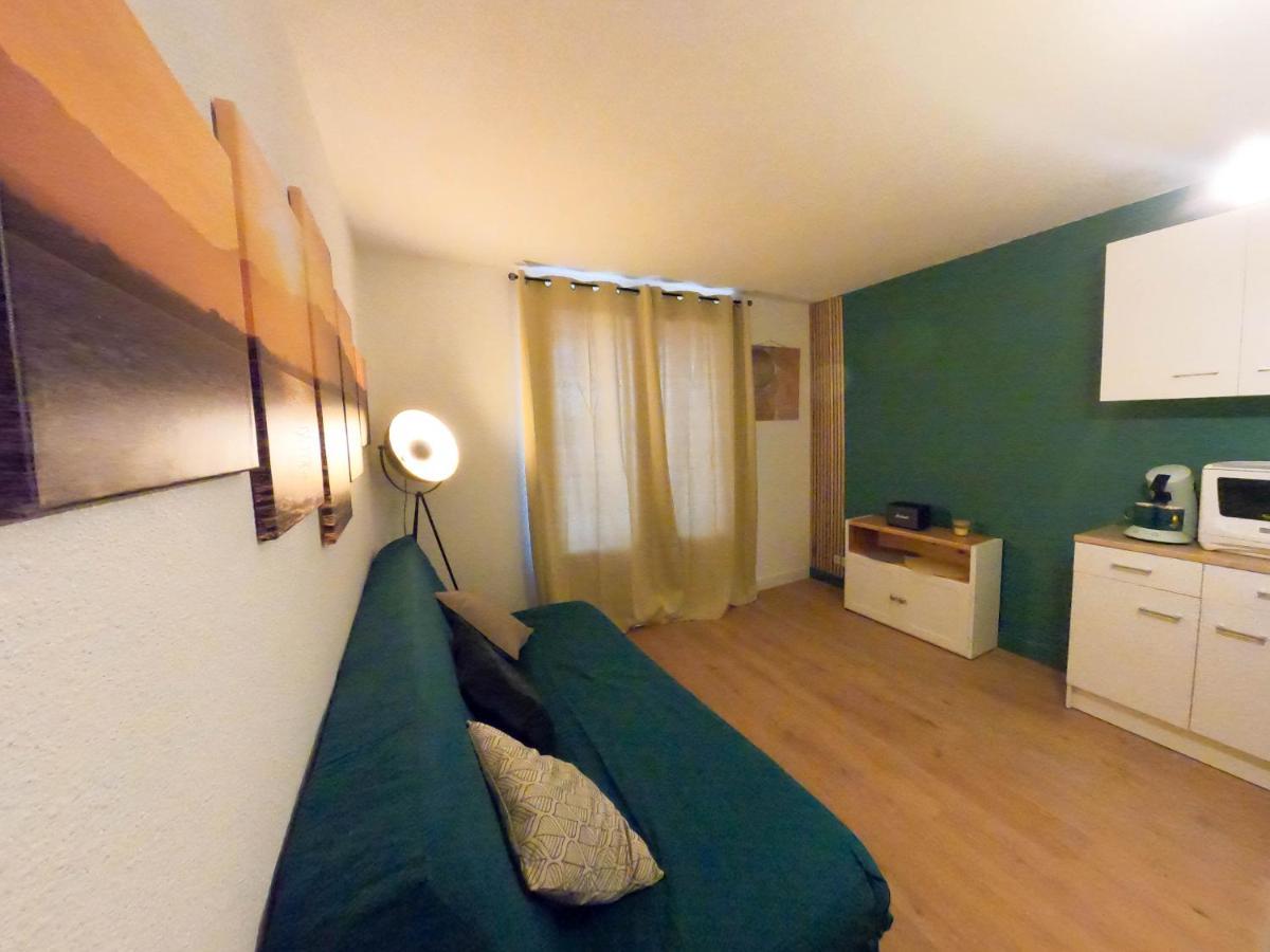 Splendide Appartement Golden House Vue Lac Et Montagne Пор-ла-Нувель Экстерьер фото