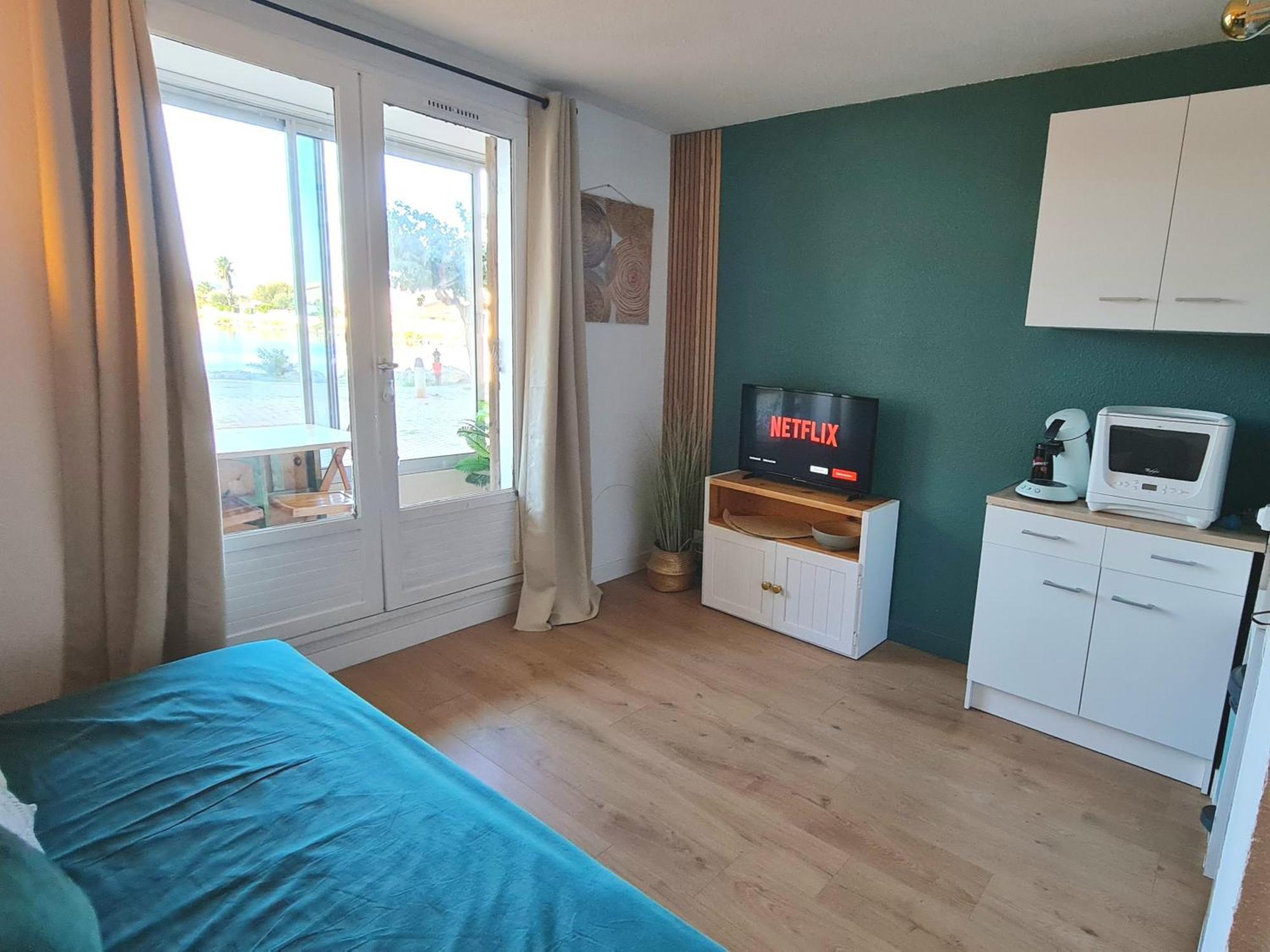 Splendide Appartement Golden House Vue Lac Et Montagne Пор-ла-Нувель Экстерьер фото